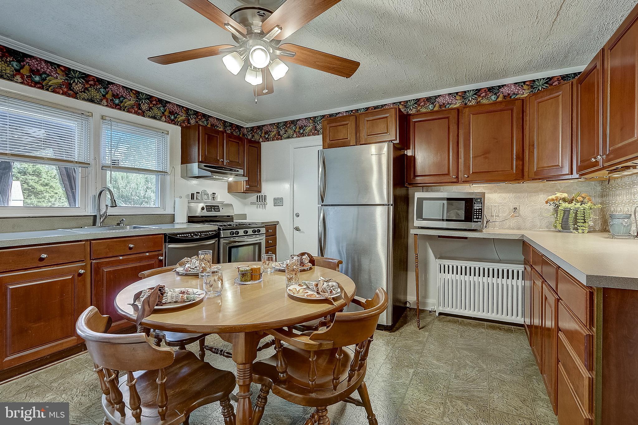 29 Stemmers Run Road Baltimore, MD 21221 - Photo 12 of 46 Gallery Image 12
