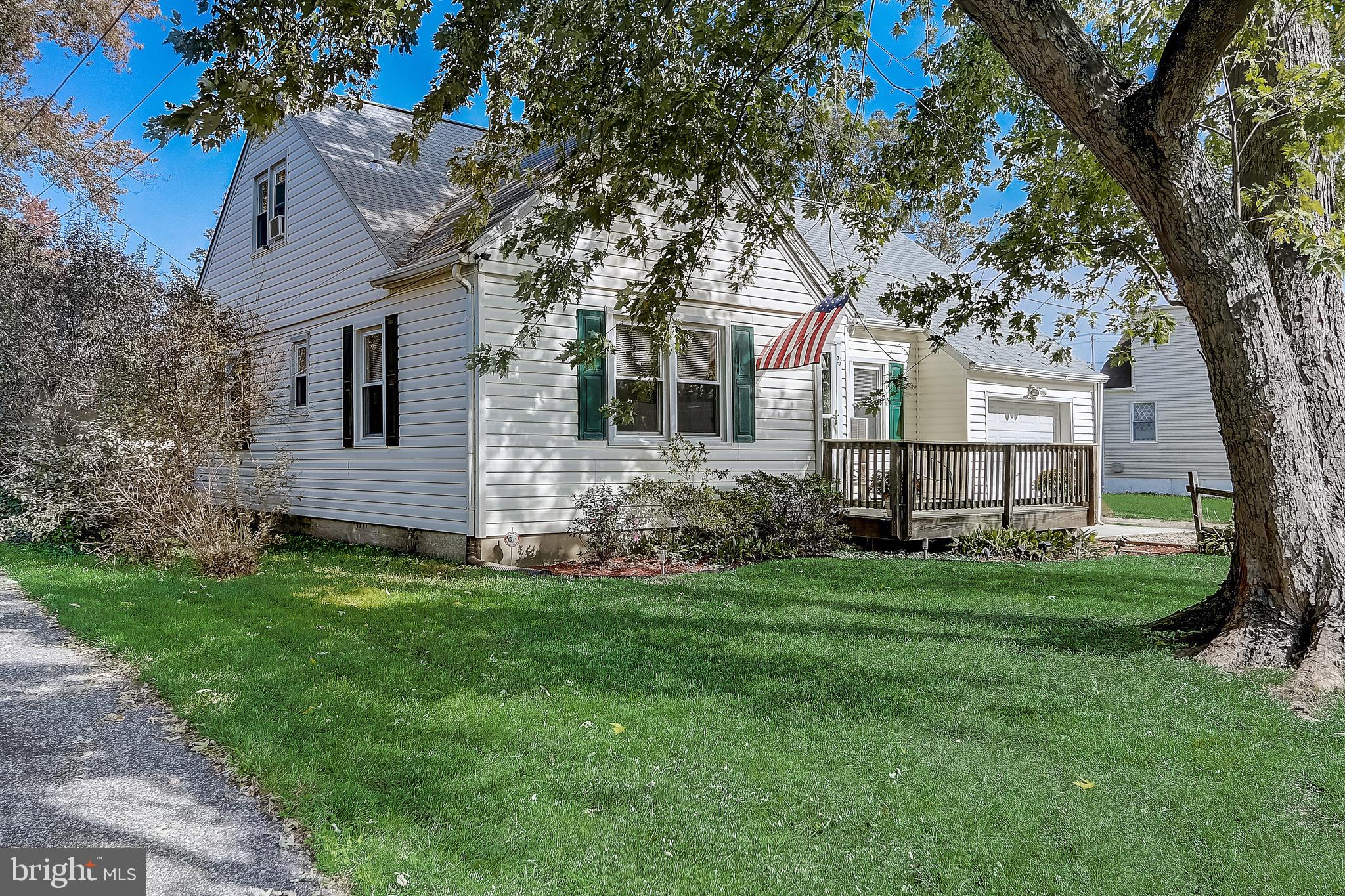 29 Stemmers Run Road Baltimore, MD 21221 - Photo 4 of 46 Gallery Image 4