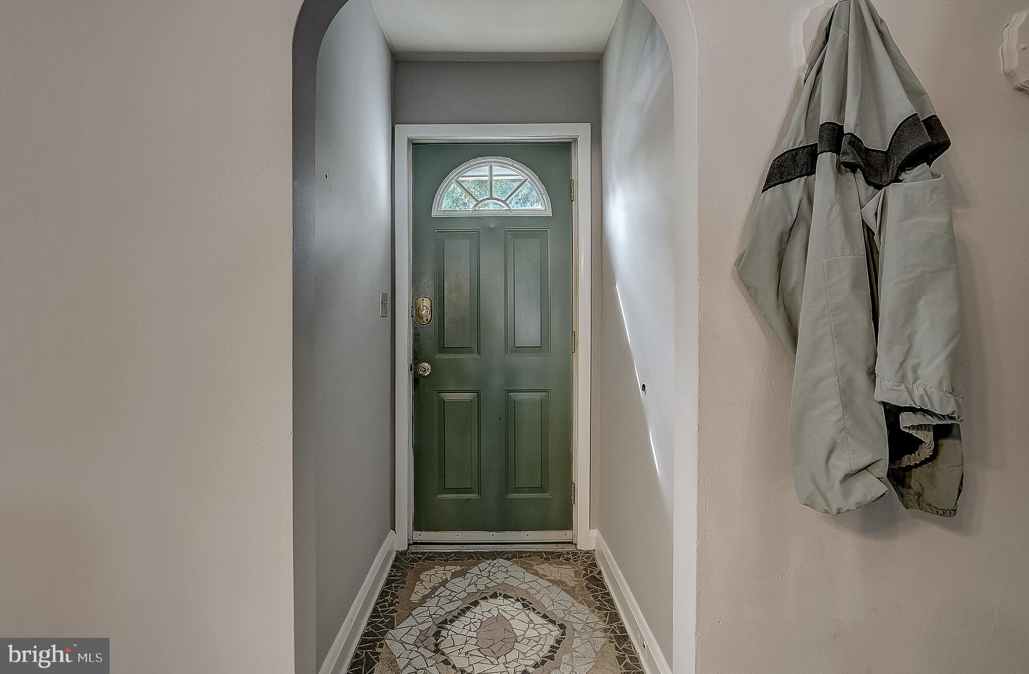 29 Stemmers Run Road Baltimore, MD 21221 - Photo 6 of 46 Gallery Image 6