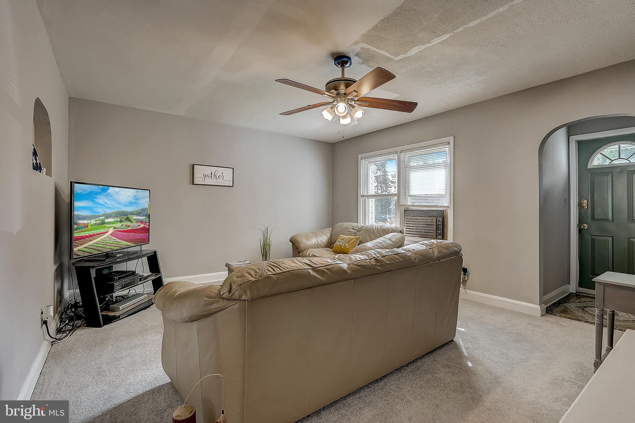 29 Stemmers Run Road Baltimore, MD 21221 - Photo 7 of 46 Gallery Image 7