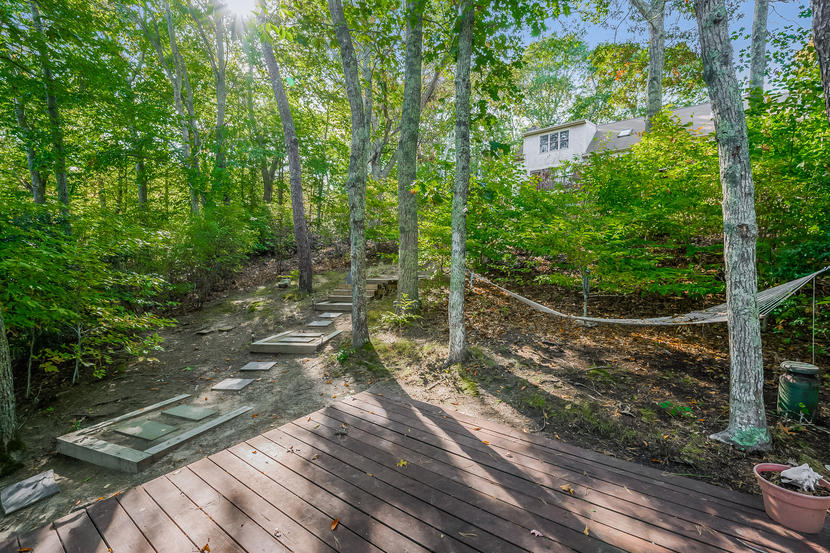 332 Wheeler Road Marstons Mills, MA 02648 - Photo 12 of 50 063-photo--8685967