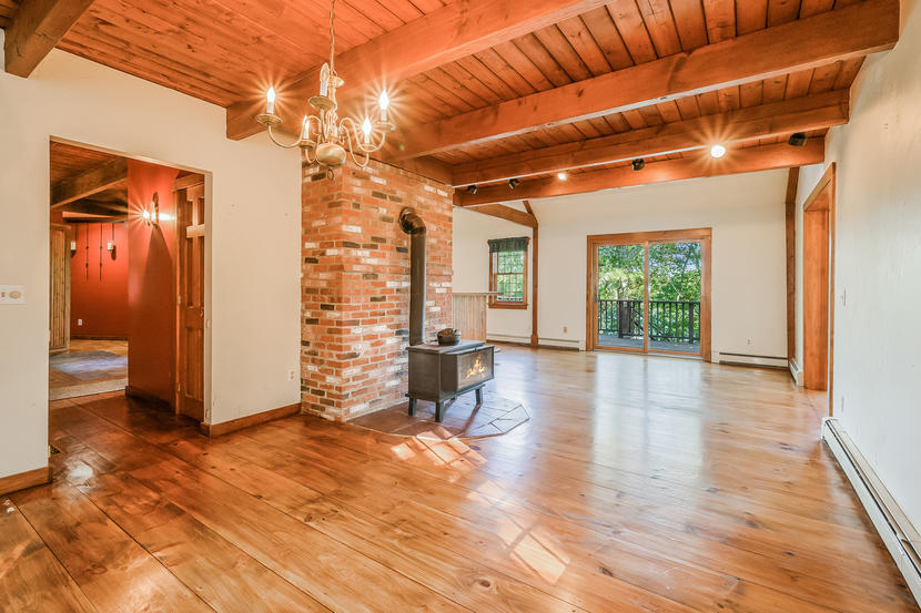332 Wheeler Road Marstons Mills, MA 02648 - Photo 19 of 50 011-photo--8685984
