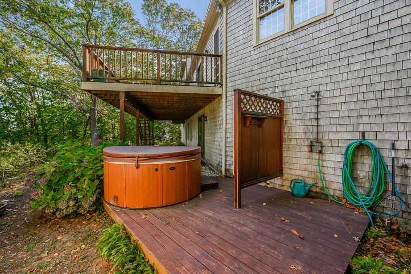 332 Wheeler Road Marstons Mills, MA 02648 - Photo 20 of 50 049-photo--8685963
