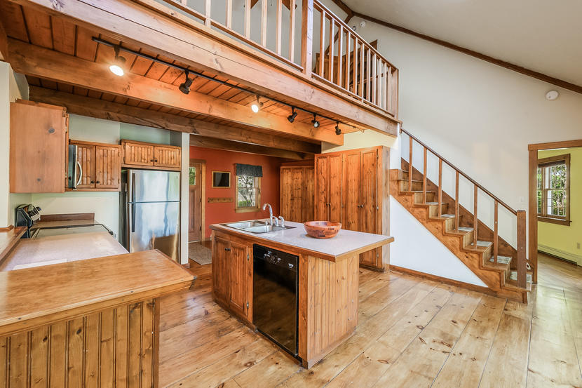 332 Wheeler Road Marstons Mills, MA 02648 - Photo 23 of 50 013-photo--8685986