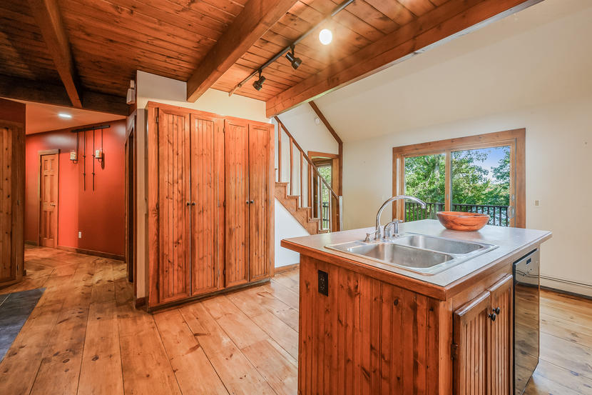 332 Wheeler Road Marstons Mills, MA 02648 - Photo 28 of 50 018-photo--8685991