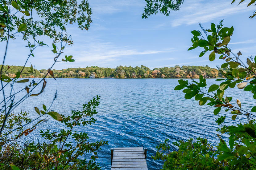 332 Wheeler Road Marstons Mills, MA 02648 - Photo 4 of 50 067-photo--8685968