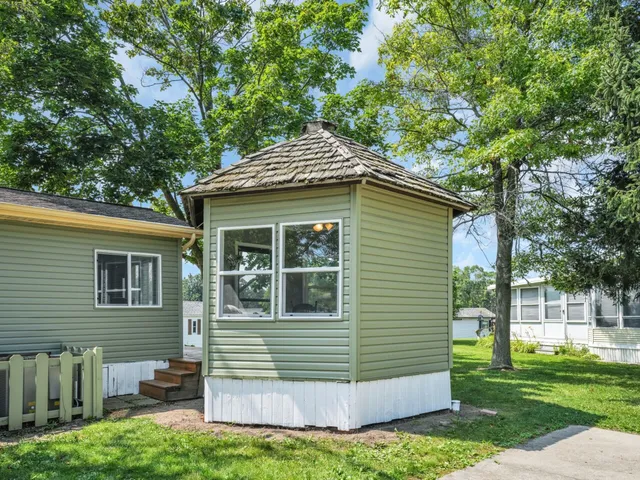 $139,000 | W4945 County Rd ES, Unit 189, Sugar Creek, WI 53121