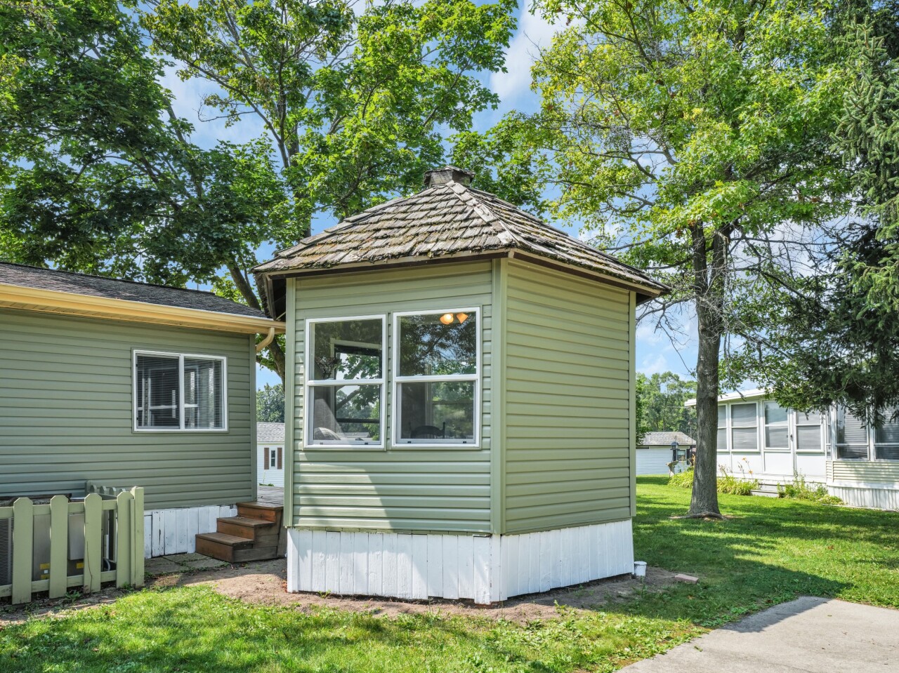 W4945 County Rd ES, Unit 189 Sugar Creek, WI 53121 - Photo 17 of 32 Photo 24