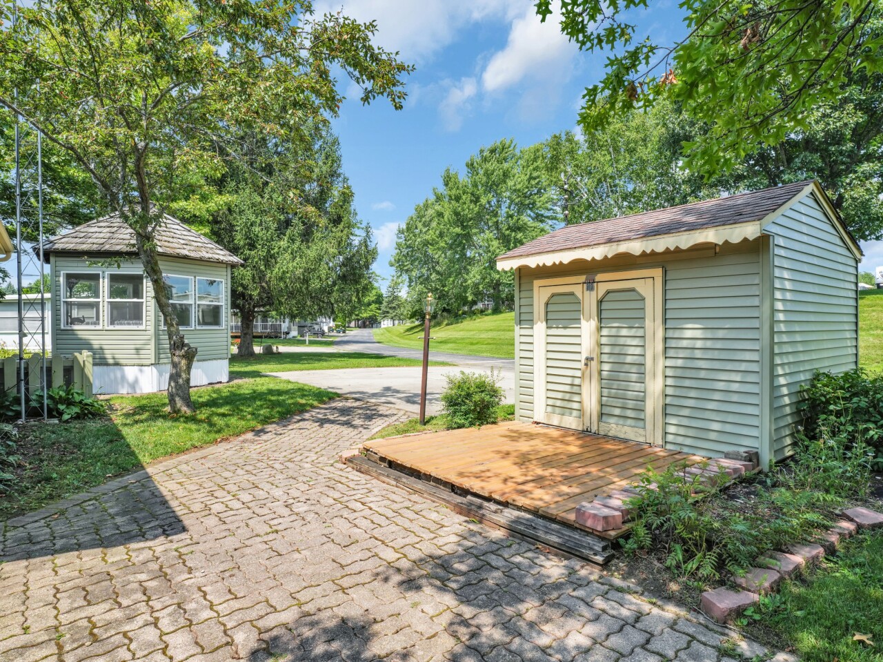 W4945 County Rd ES, Unit 189 Sugar Creek, WI 53121 - Photo 19 of 32 Photo 29