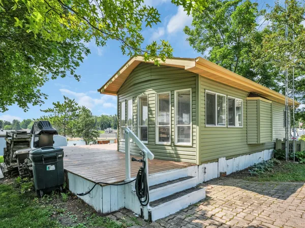 $139,000 | W4945 County Rd ES, Unit 189, Sugar Creek, WI 53121