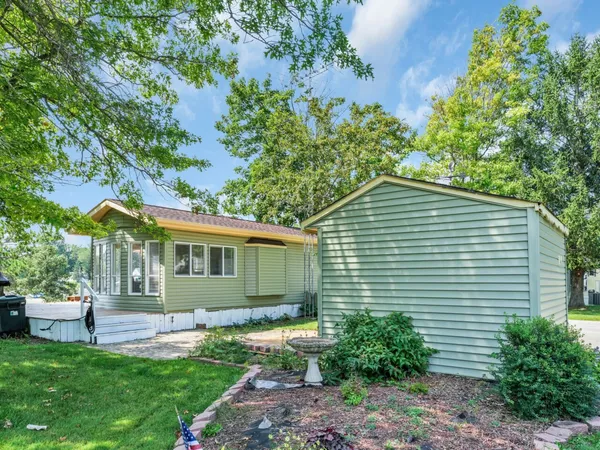 $139,000 | W4945 County Rd ES, Unit 189, Sugar Creek, WI 53121