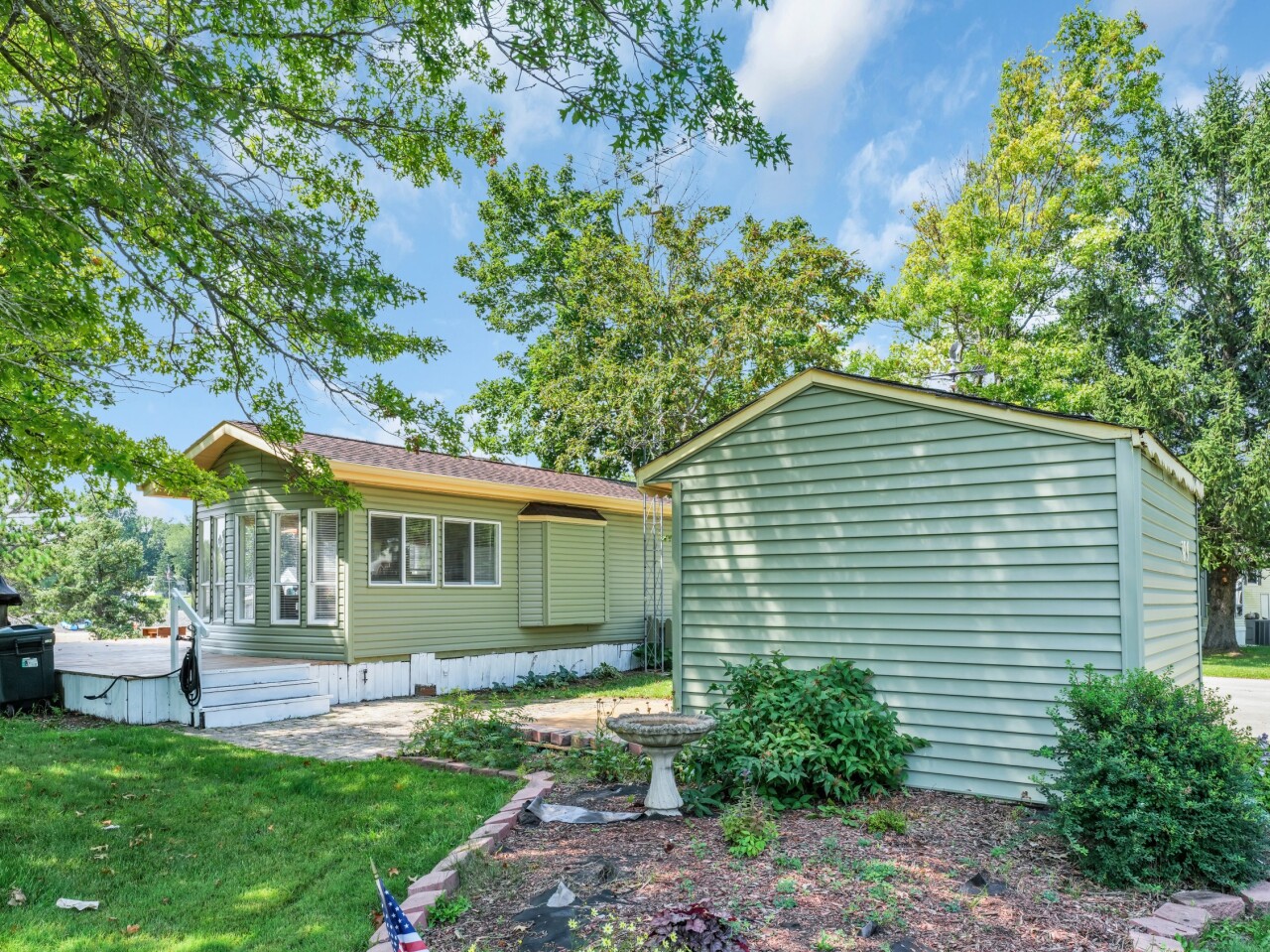 W4945 County Rd ES, Unit 189 Sugar Creek, WI 53121 - Photo 23 of 32 Photo 10