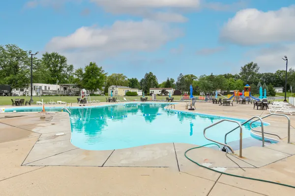 $139,000 | W4945 County Rd ES, Unit 189, Sugar Creek, WI 53121