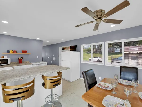 $139,000 | W4945 County Rd ES, Unit 189, Sugar Creek, WI 53121