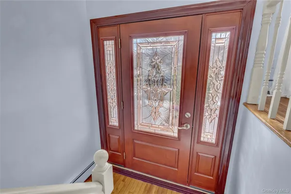 $779,000 | 320 Idaho Street, Lindenhurst, NY 11757