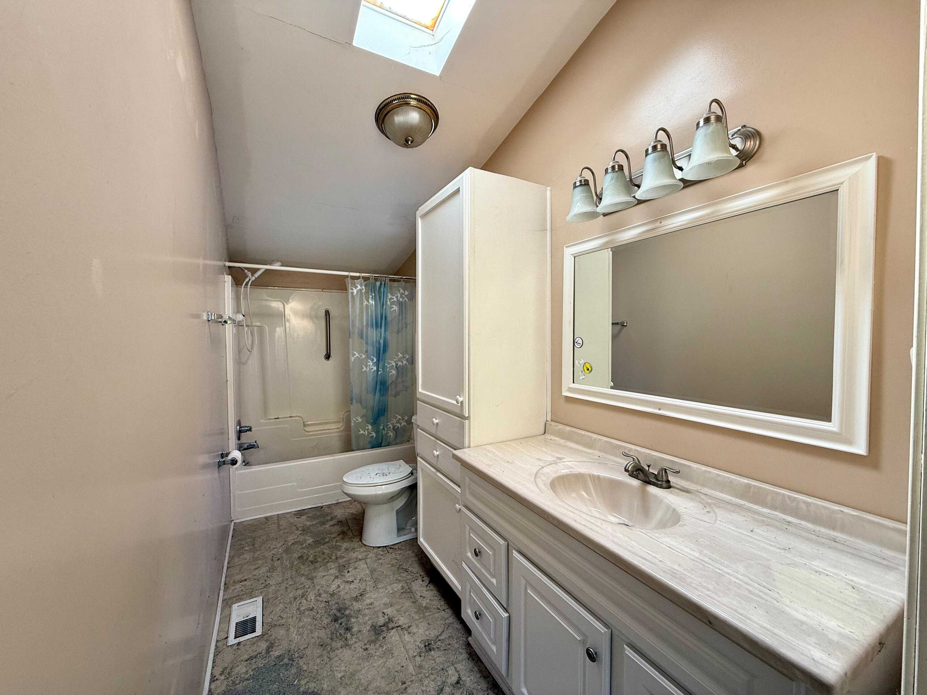 141 Cross Road Hancock, ME 04640 - Photo 13 of 33 IMG_0992