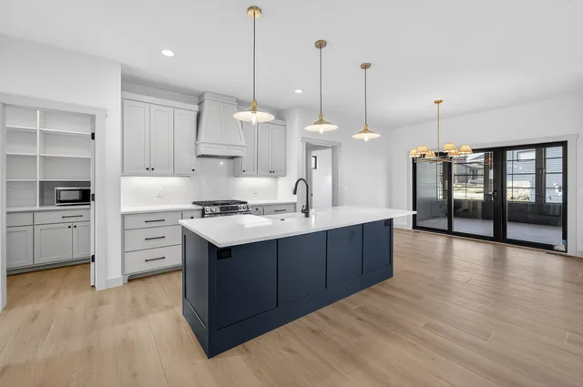 $799,000 | 6250 Ronald Reagan Drive, DeForest, WI 53532