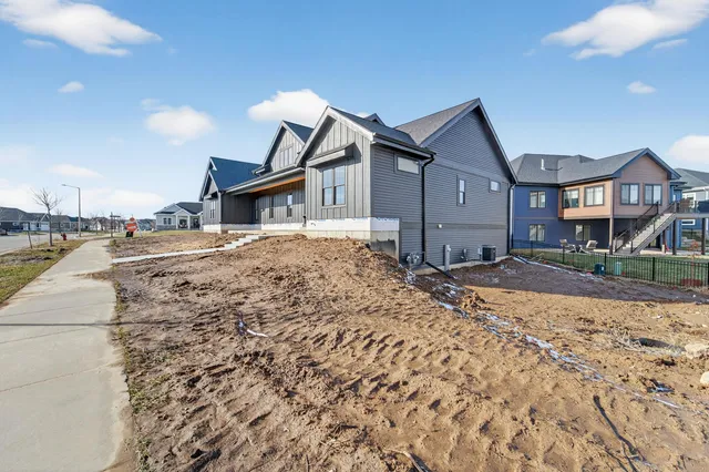 $799,000 | 6250 Ronald Reagan Drive, DeForest, WI 53532