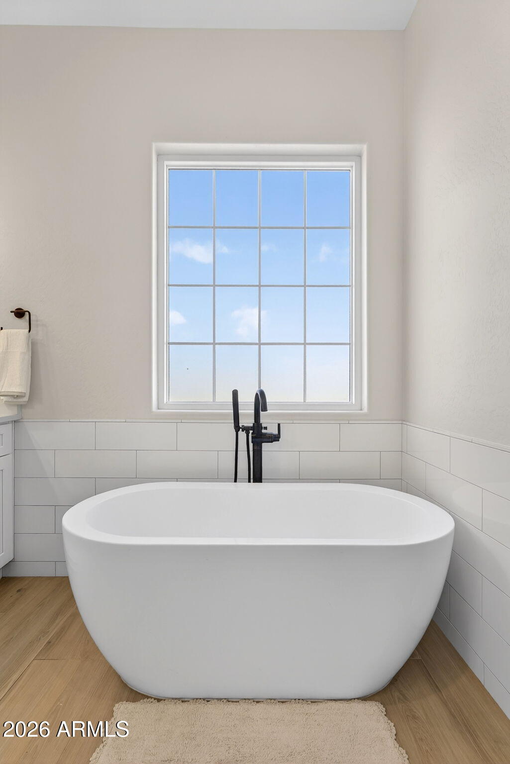 629 West Cloud Road Phoenix, AZ 85086 - Photo 21 of 47 26-web-or-mls-19-W Cloud Rd