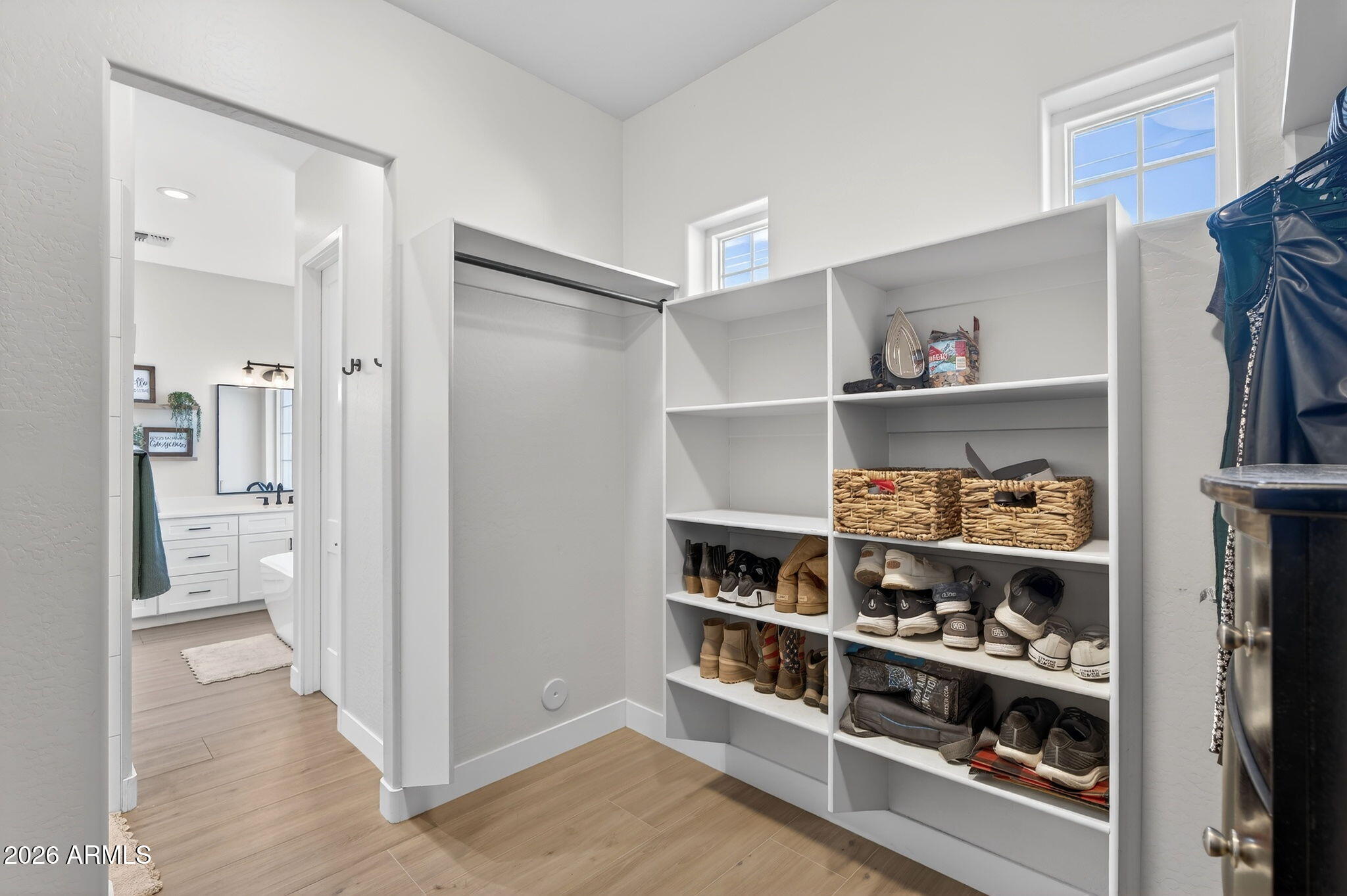 629 West Cloud Road Phoenix, AZ 85086 - Photo 23 of 47 29-web-or-mls-22-W Cloud Rd