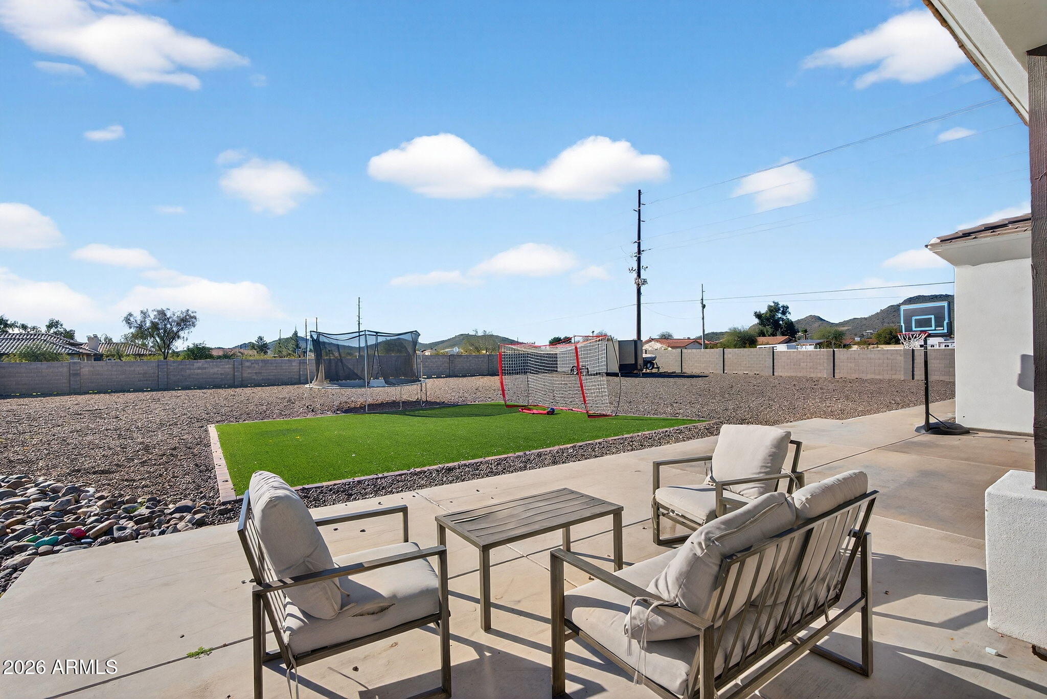 629 West Cloud Road Phoenix, AZ 85086 - Photo 39 of 47 46-web-or-mls-42-W Cloud Rd