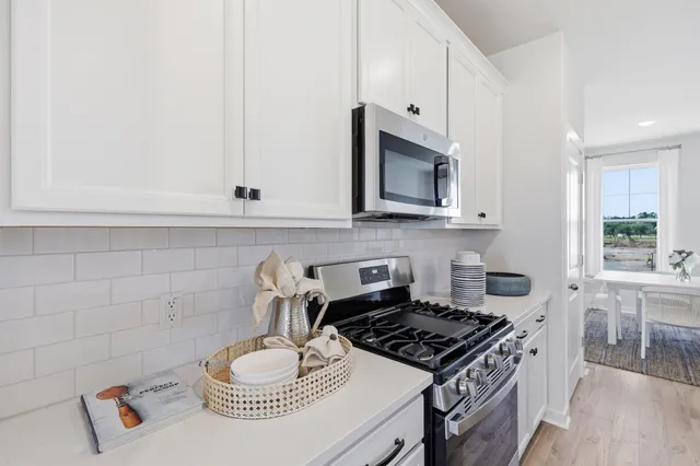 $319,990 | 142 Buck Fever Lane, Summerville, SC 29486