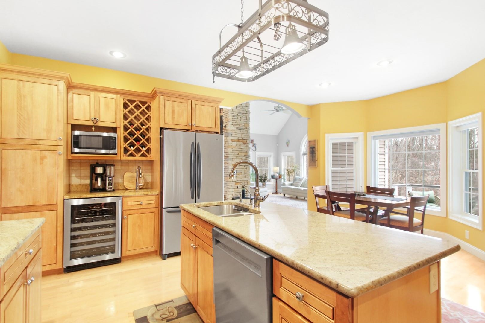 3 Edinburgh Road Windham, NH 03087 - Photo 11 of 40