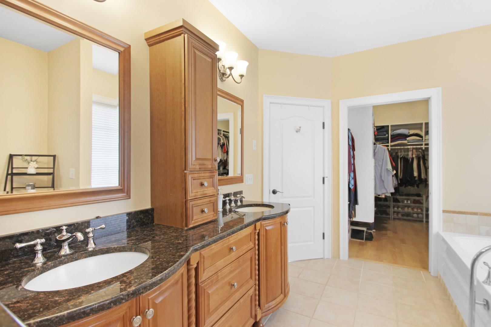 3 Edinburgh Road Windham, NH 03087 - Photo 20 of 40