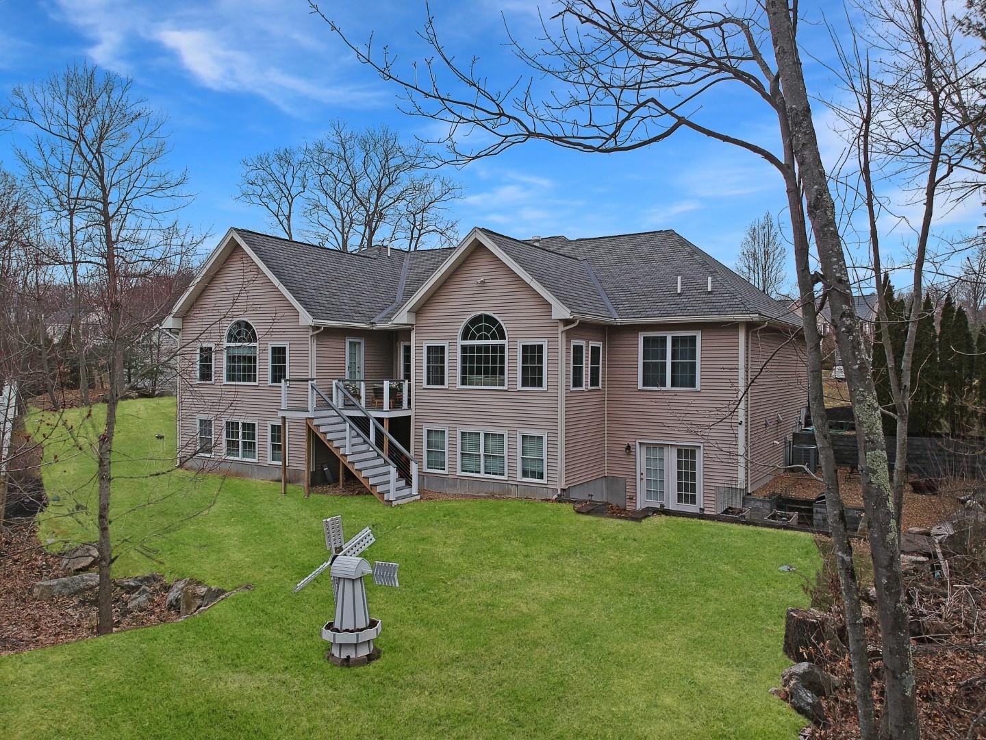 3 Edinburgh Road Windham, NH 03087 - Photo 38 of 40