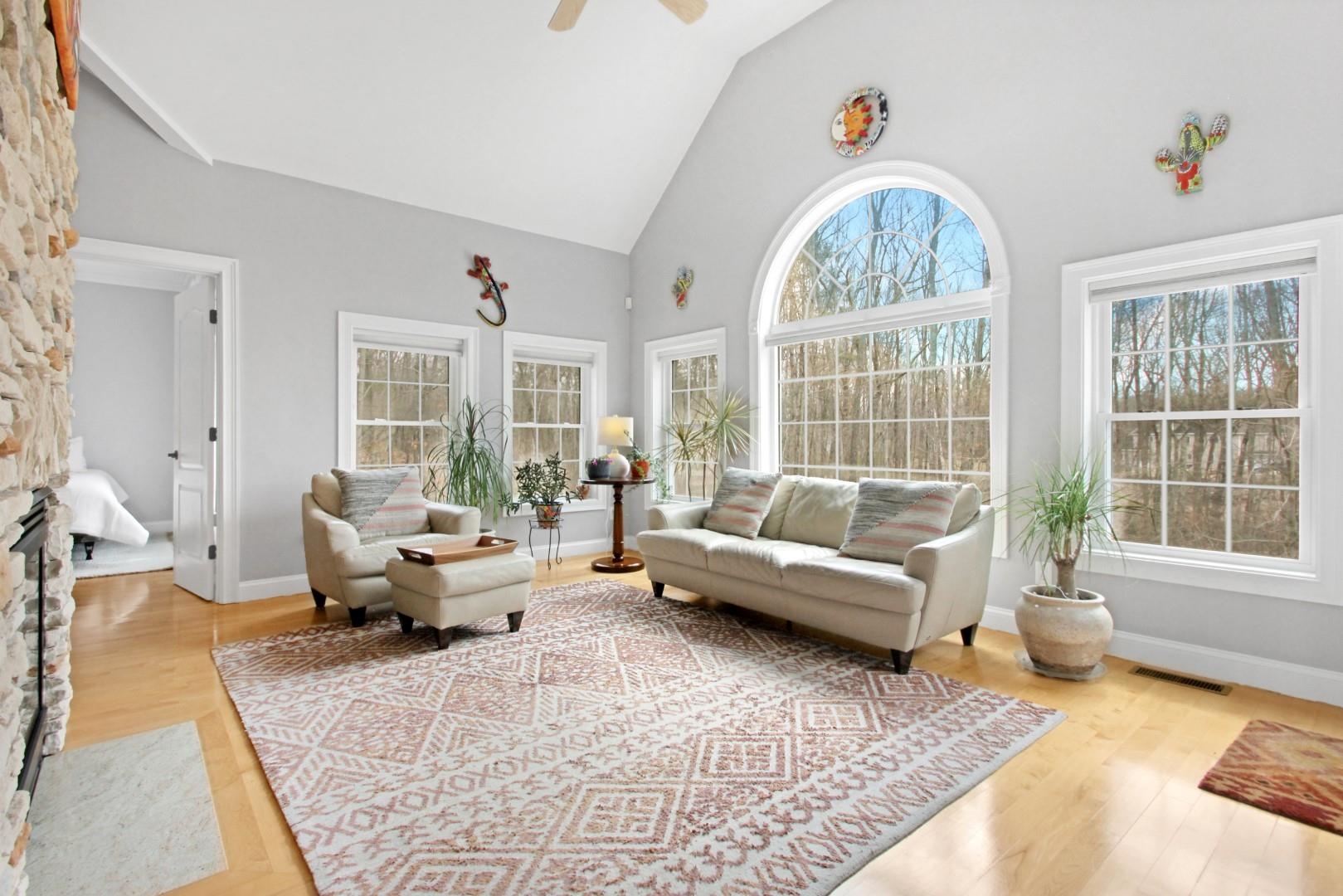 3 Edinburgh Road Windham, NH 03087 - Photo 7 of 40