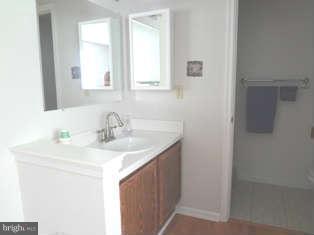 8080 Donegal Lane Springfield, VA 22153 - Photo 14 of 28 Bath Master