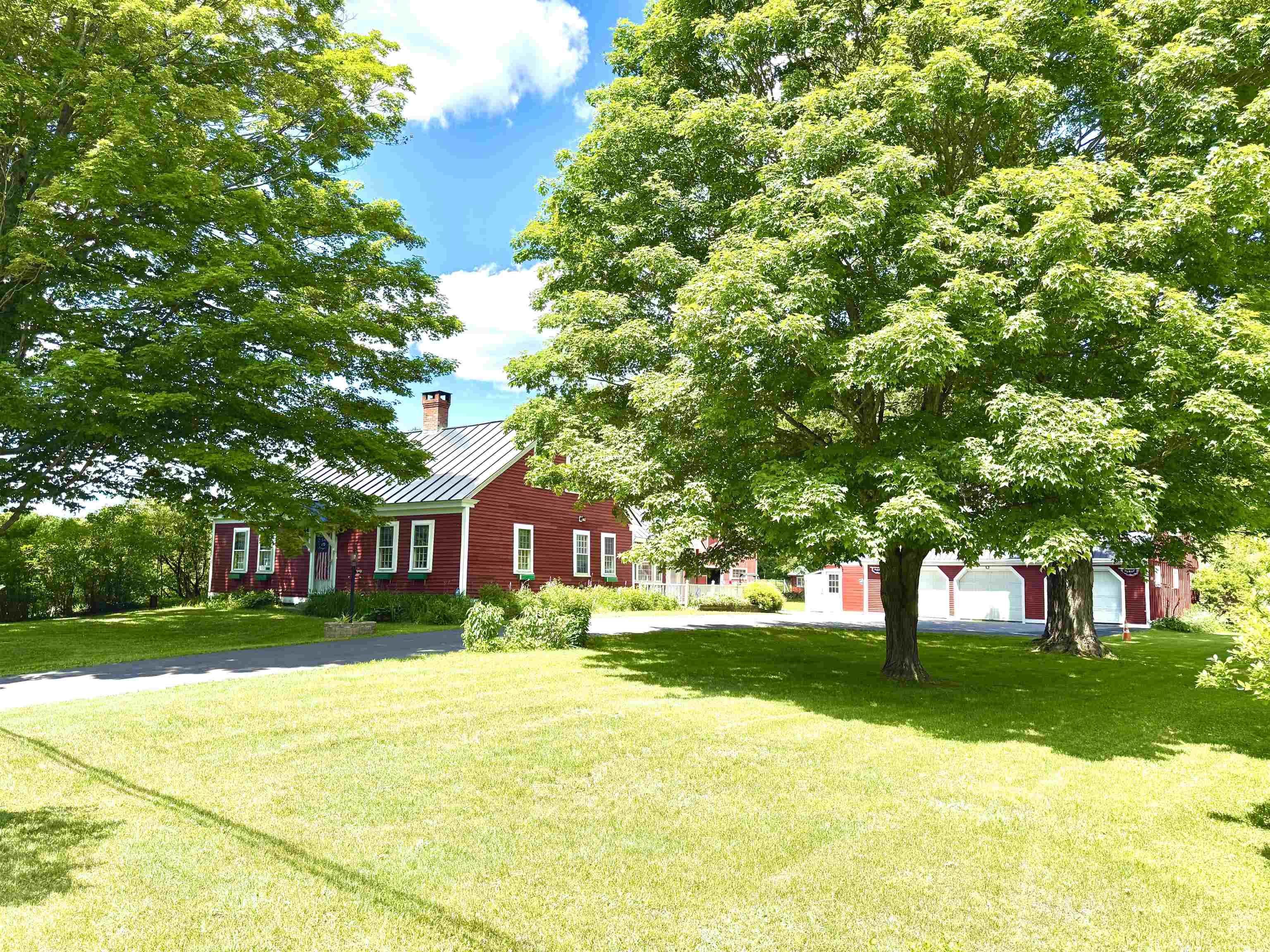 4205 Highway 131 Weathersfield, VT 05151 - Photo 2 of 34