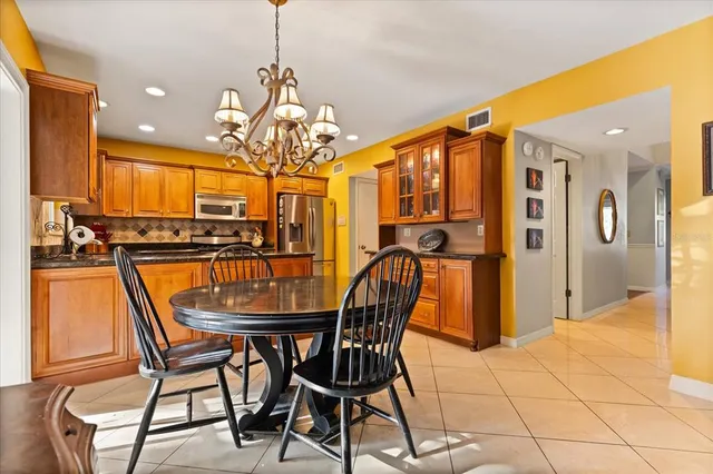 $695,000 | 13817 Cypress Village Circle, Tampa, FL 33618