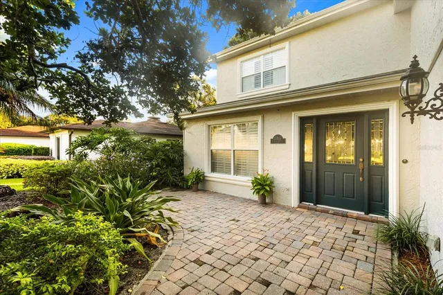 $695,000 | 13817 Cypress Village Circle, Tampa, FL 33618