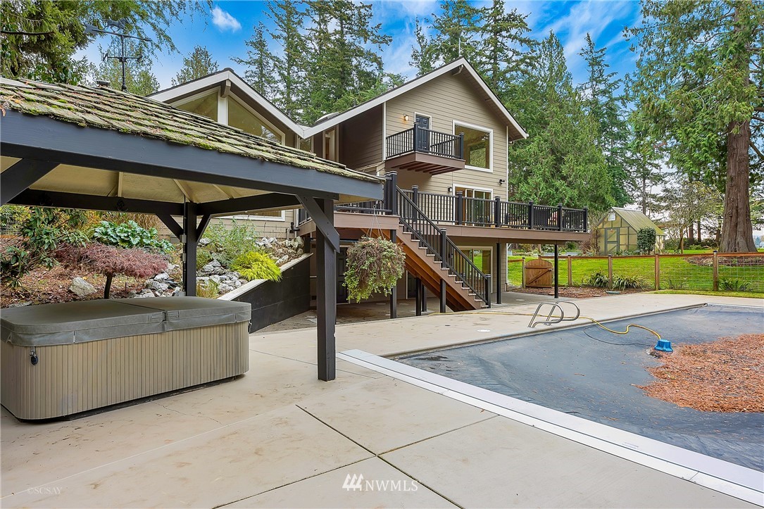 375 West Hemmi Road Bellingham, WA 98226 - Photo 2 of 25