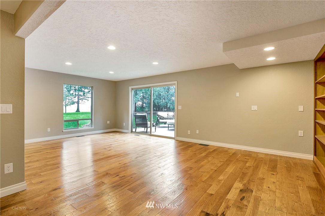 375 West Hemmi Road Bellingham, WA 98226 - Photo 9 of 25