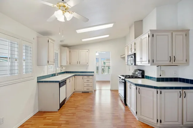 $118,000 | 1500 Held Drive, Unit 84, Modesto, CA 95355