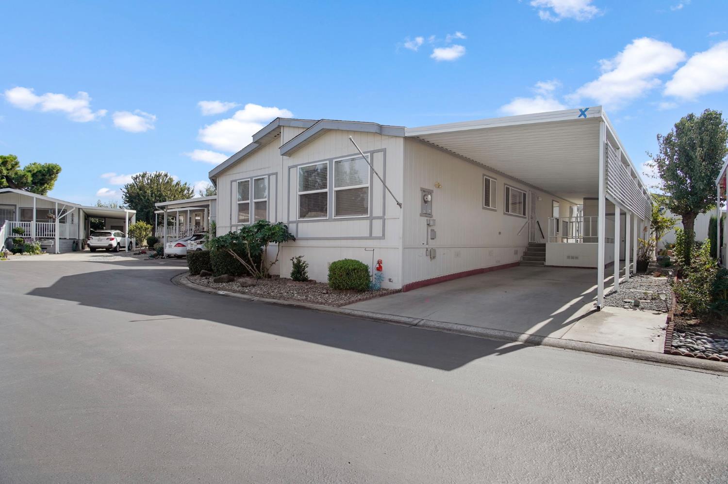 1500 Held Drive, Unit 84 Modesto, CA 95355 - Photo 5 of 30