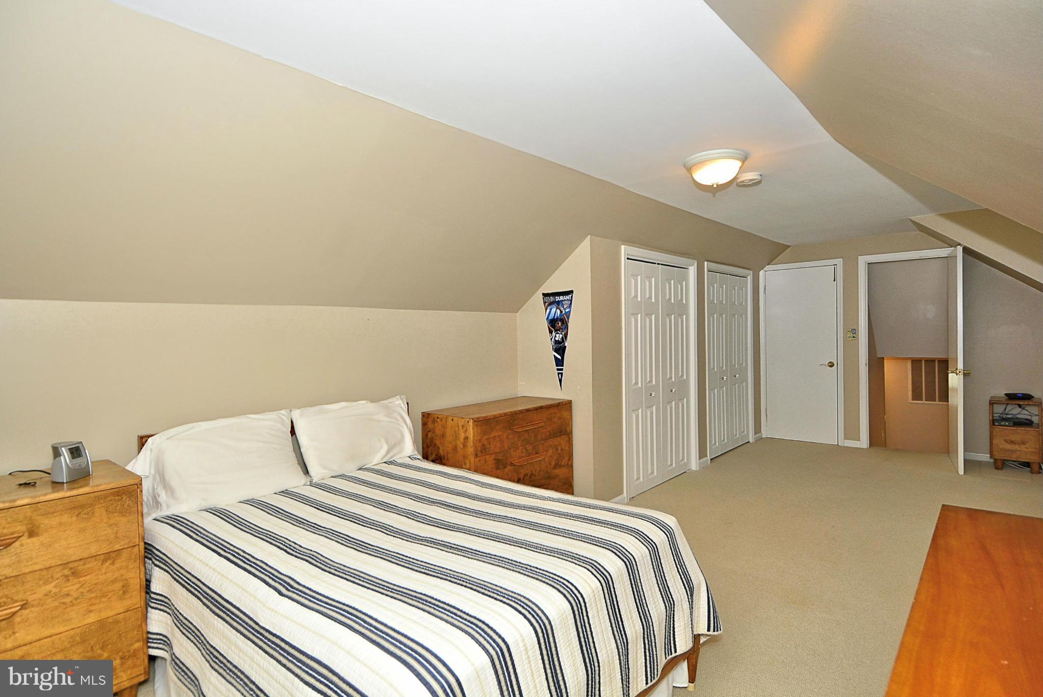 1112 Alden Road Alexandria, VA 22308 - Photo 16 of 28 Bedroom