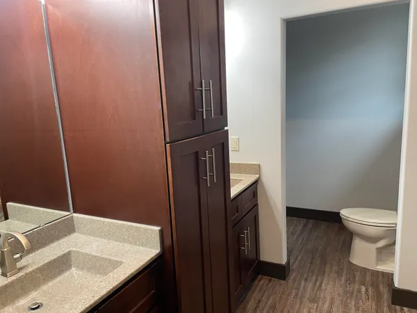 $239,000 | 910 West Cave Springs Avenue, El Dorado, KS 67042