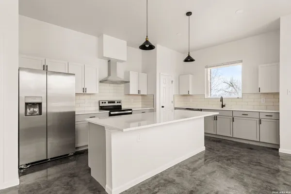 $2,550 | 1827 Montana Street, Unit 101, San Antonio, TX 78203