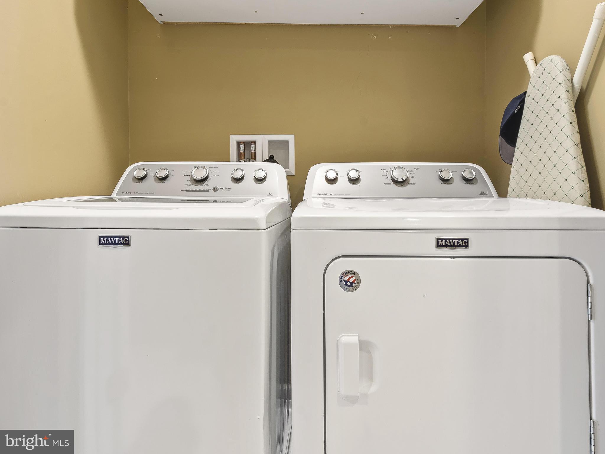 13610 Stargazer Lane Silver Spring, MD 20906 - Photo 37 of 43 a utility room with dryer and washer