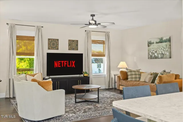 $399,900 | 105 Bishop Hollow Road, Elizabethton, TN 37643