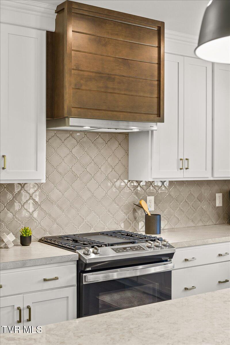 105 Bishop Hollow Road Elizabethton, TN 37643 - Photo 27 of 51 31-128A6498