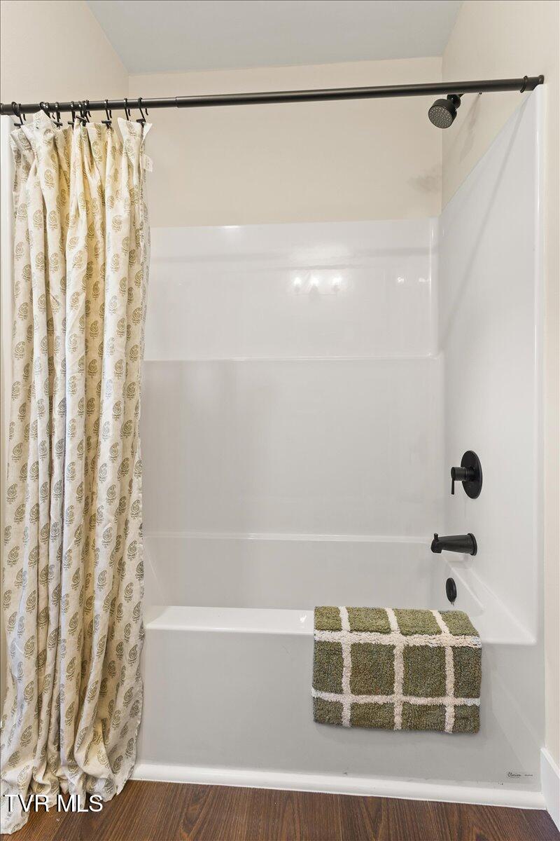 105 Bishop Hollow Road Elizabethton, TN 37643 - Photo 46 of 51 38-128A6578