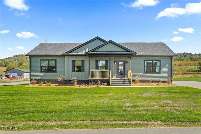 $399,900 | 105 Bishop Hollow Road, Elizabethton, TN 37643
