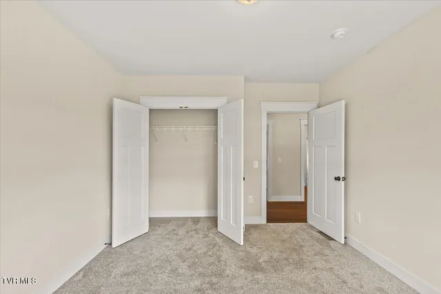 $399,900 | 105 Bishop Hollow Road, Elizabethton, TN 37643