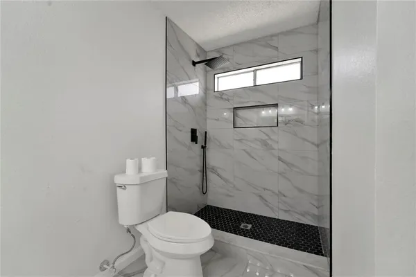$2,300 | 1019 Sanders Drive, Duncanville, TX 75137