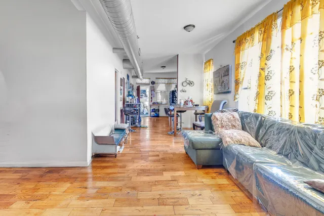 $239,900 | 4217 West Division Street, Chicago, IL 60651