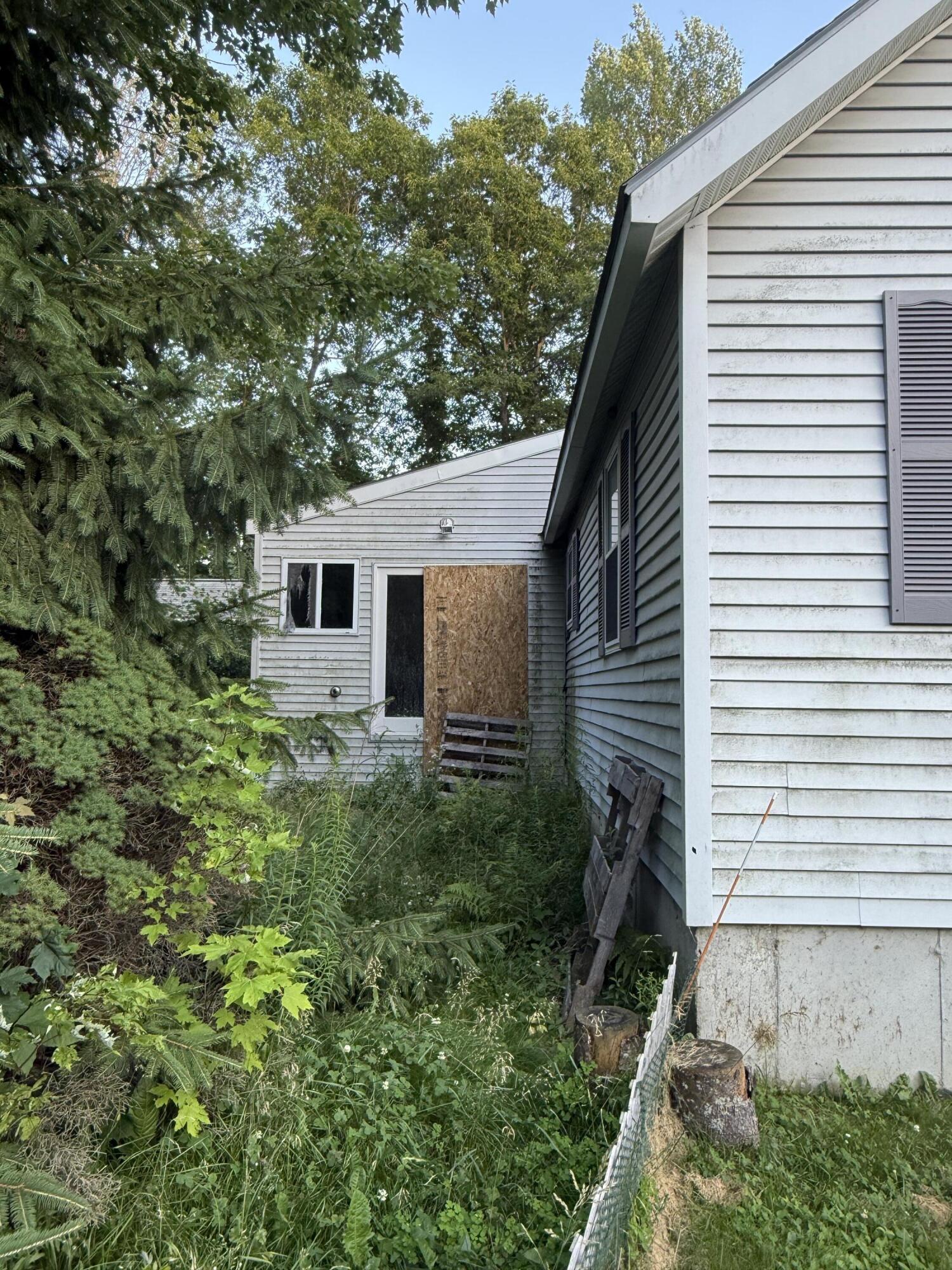 29 Washington Street Waterville, ME 04901 - Photo 9 of 15 Back view
